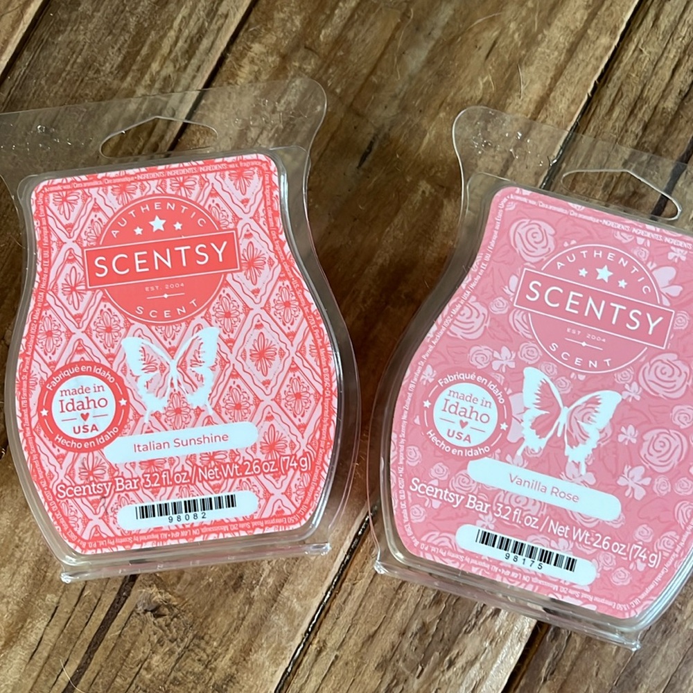 Scentsy bars- Italian sunshine & vanilla rose